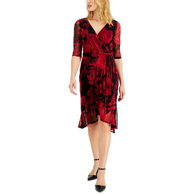 Connected Apparel Womens Petites Floral Elbow Sleeve Wrap Dress