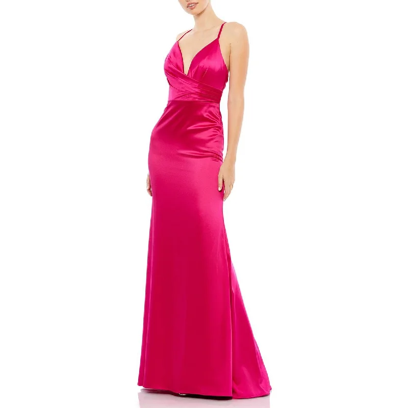 Mac Duggal Women's Gathered Satin Sleeveless Plunging Trumpet Gown